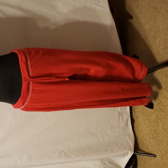 2 piece liezure oufit with bling bling on it barely worn - Picture 11 of 16